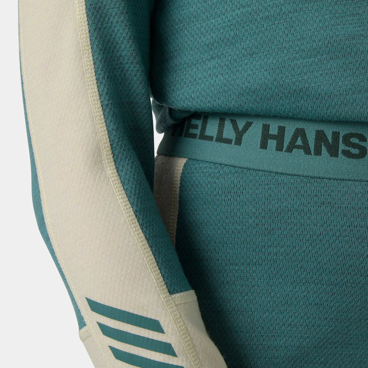 Helly Hansen Juniors' LIFA® Merino Midweight Base Layer Set-Killington Sports