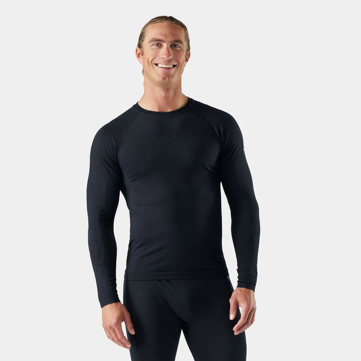 Smartwool Men's Intraknit™ All-Season Merino Base Layer Crew-Black-Killington Sports