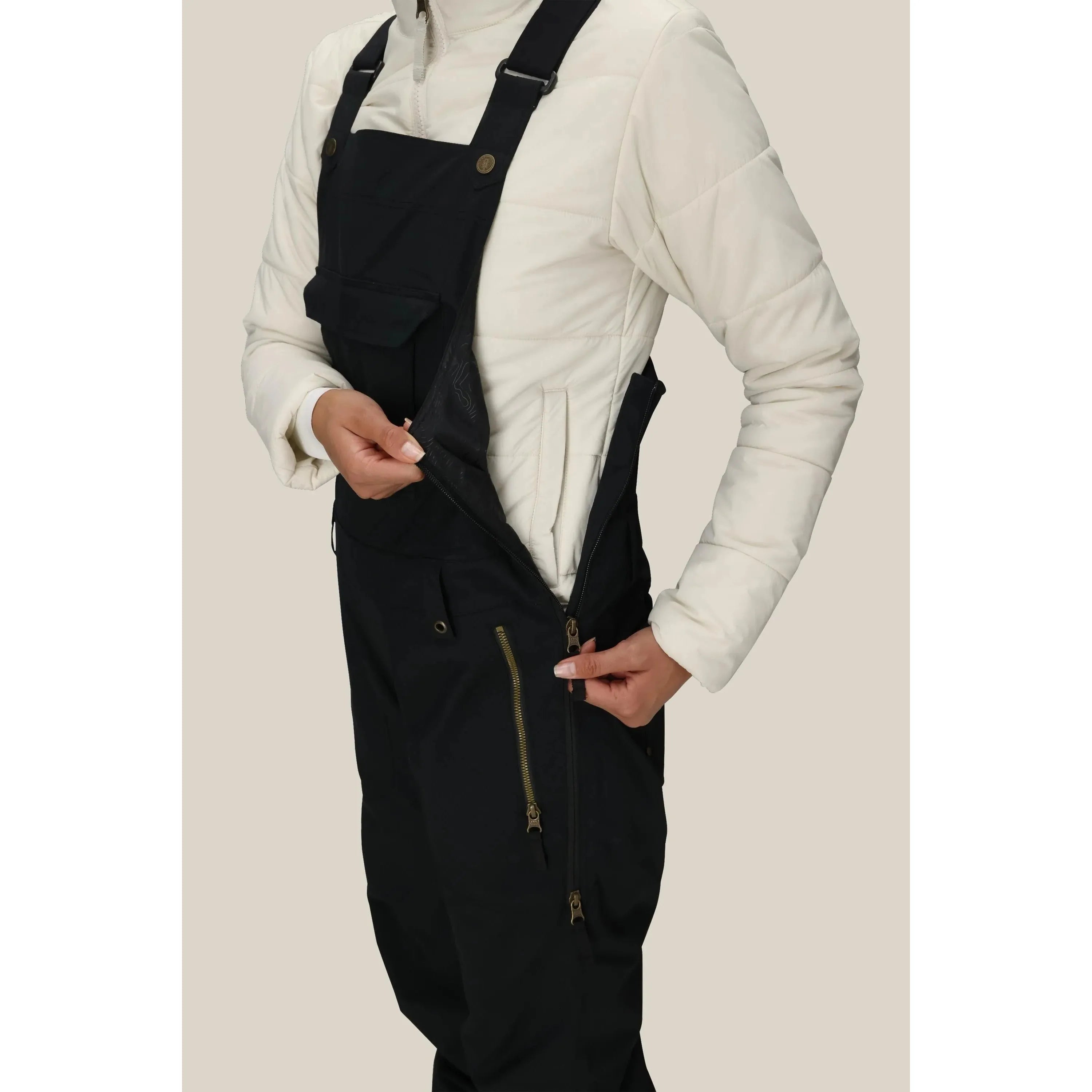 686 Women's Black Magic Insulated Bib-Killington Sports