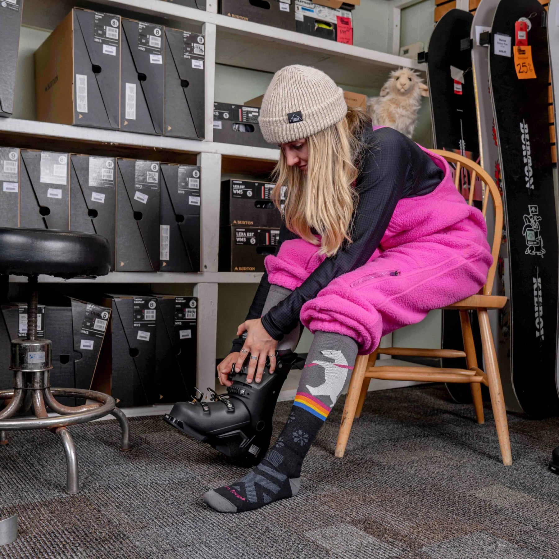 Darn Tough Women's Due North Over-the-Calf Midweight Ski & Snowboard Socks-Killington Sports