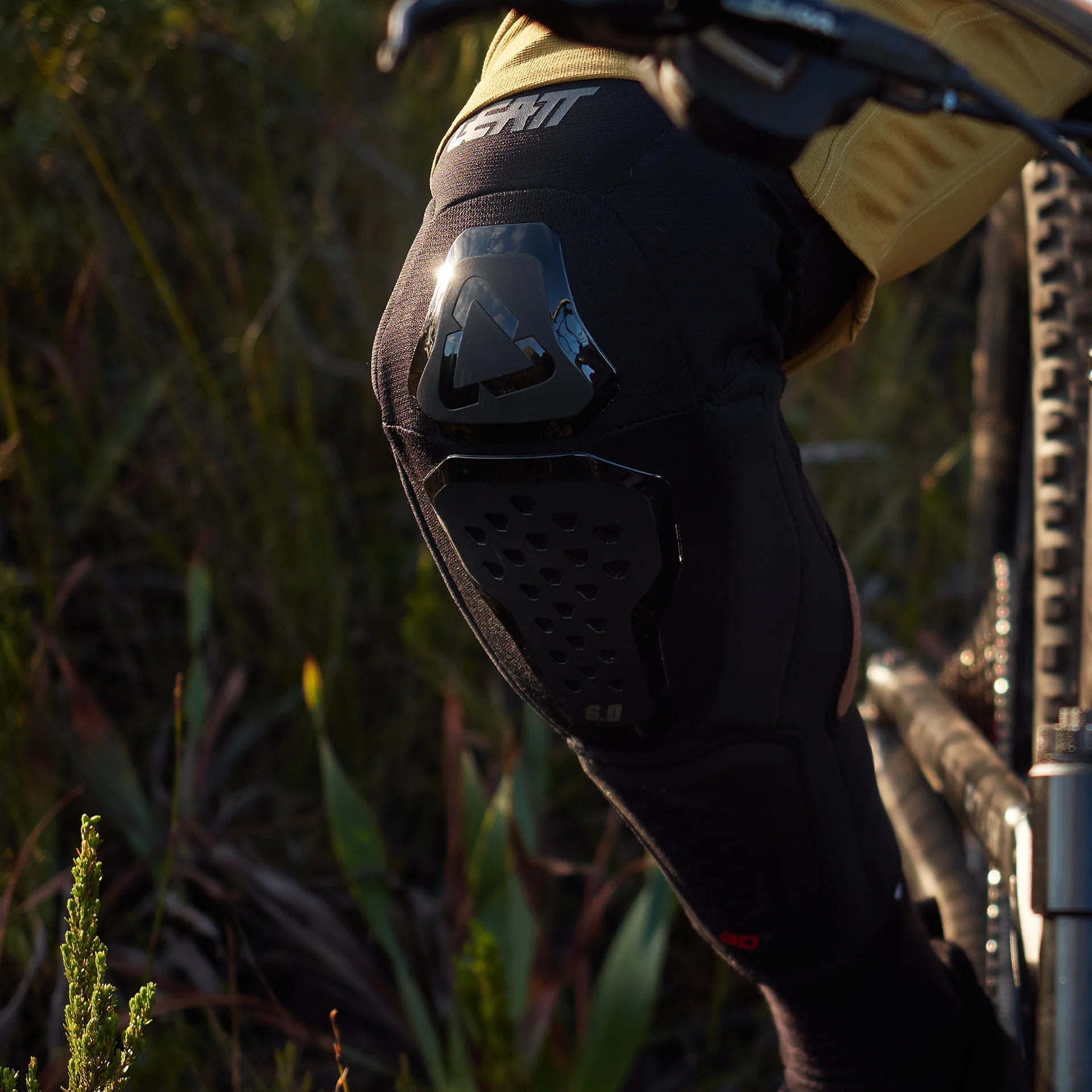Leatt Knee Guard 6.0 Evo-Killington Sports