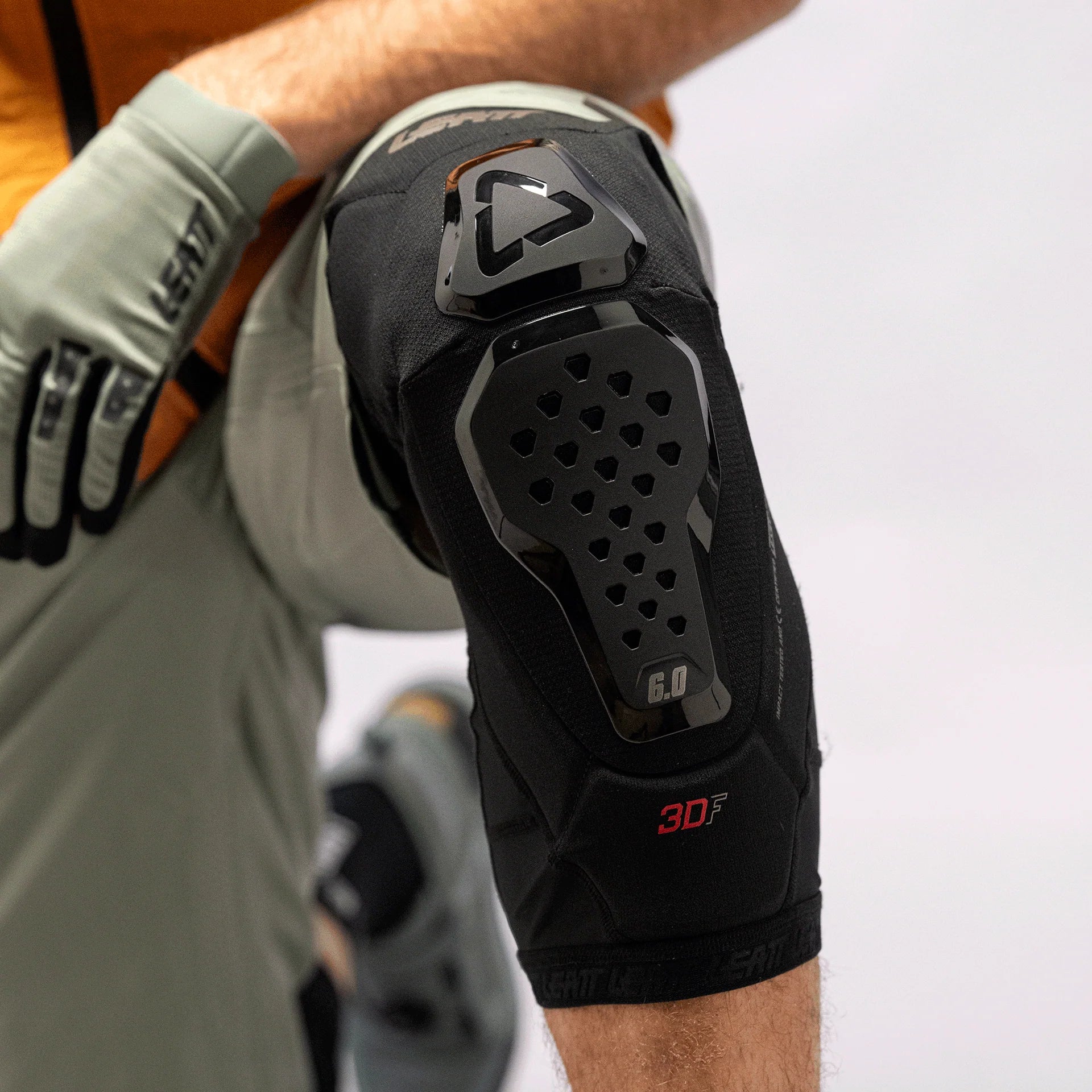 Leatt Knee Guard 6.0 Evo-Killington Sports