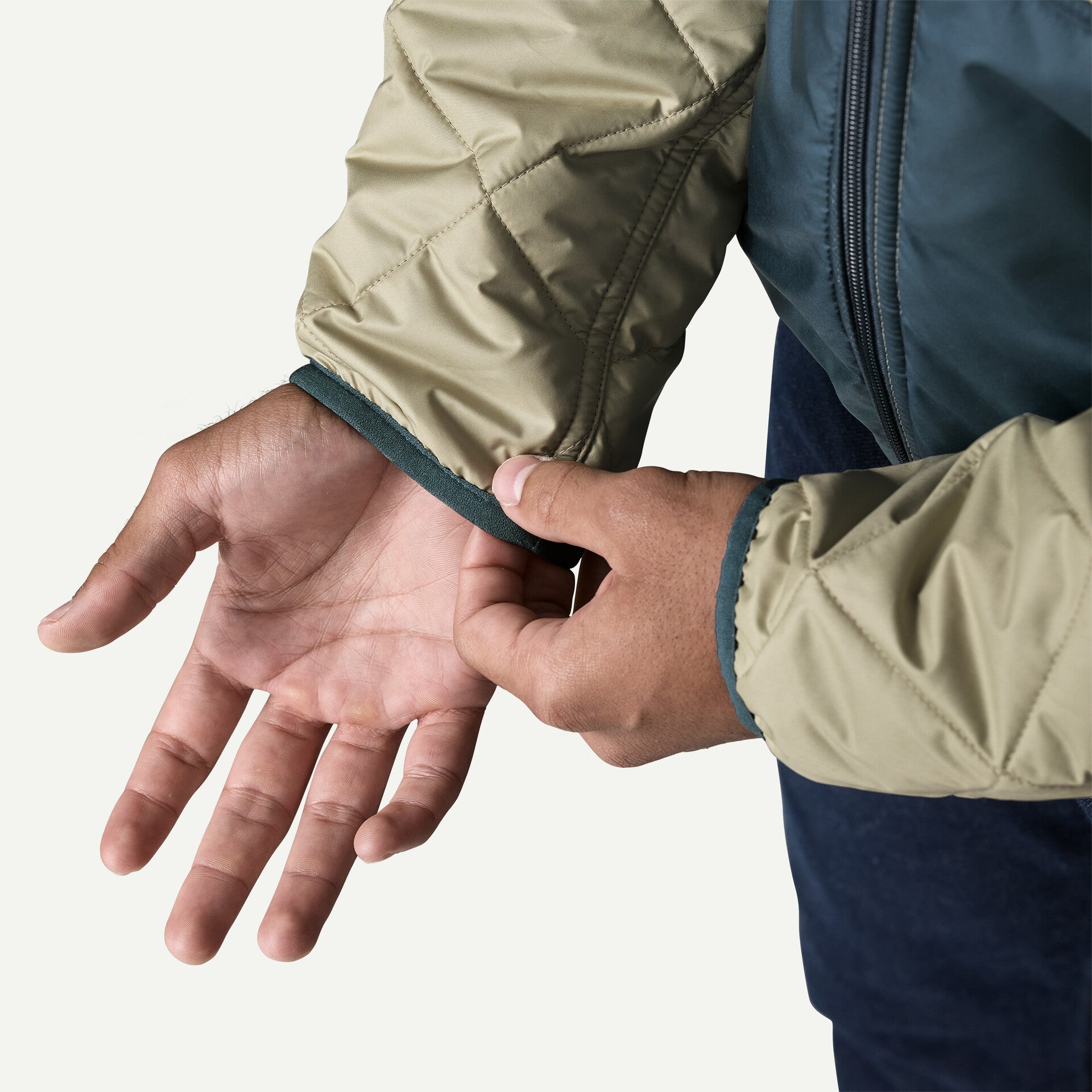 Patagonia Men's Diamond Quilted Bomber Hoody-Killington Sports