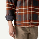 Patagonia Men's Lightweight Insulated Fjord Flannel Shirt-Killington Sports