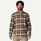 Patagonia Men's Long-Sleeved Lightweight Fjord Flannel Shirt-Paw: Dried Vanilla-Killington Sports