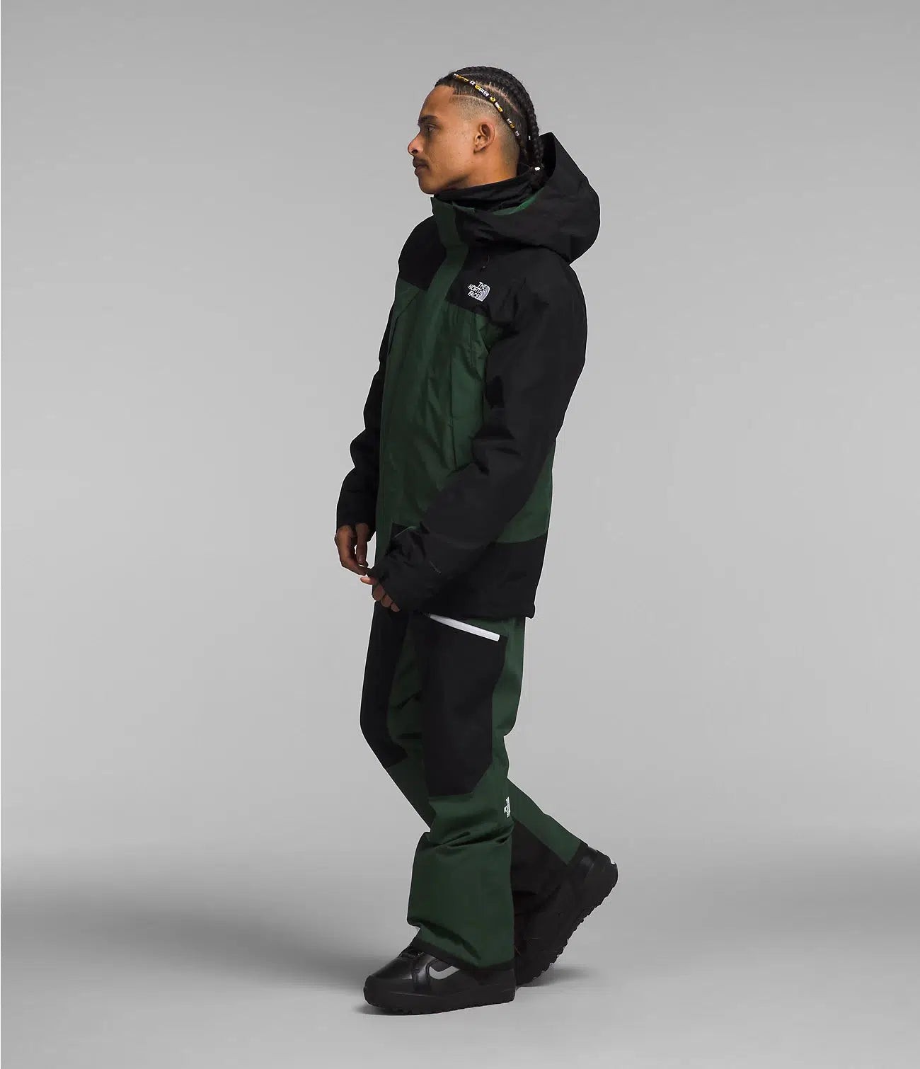 The north face 1990 2025 mountain q jacket camo