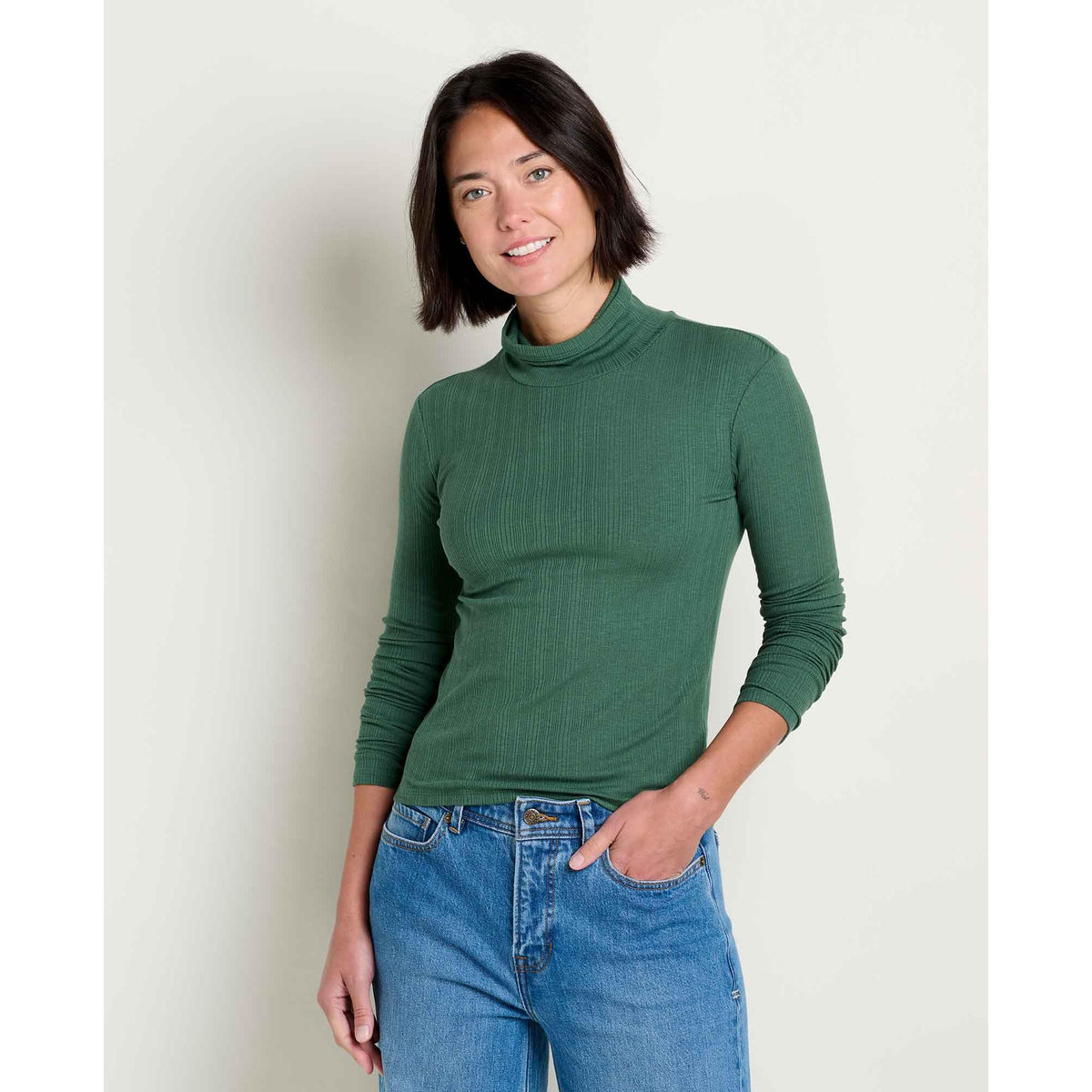Toad & Co Women's Rosalie Longsleeve Turtle-Neck-Cilantro Texture-Killington Sports